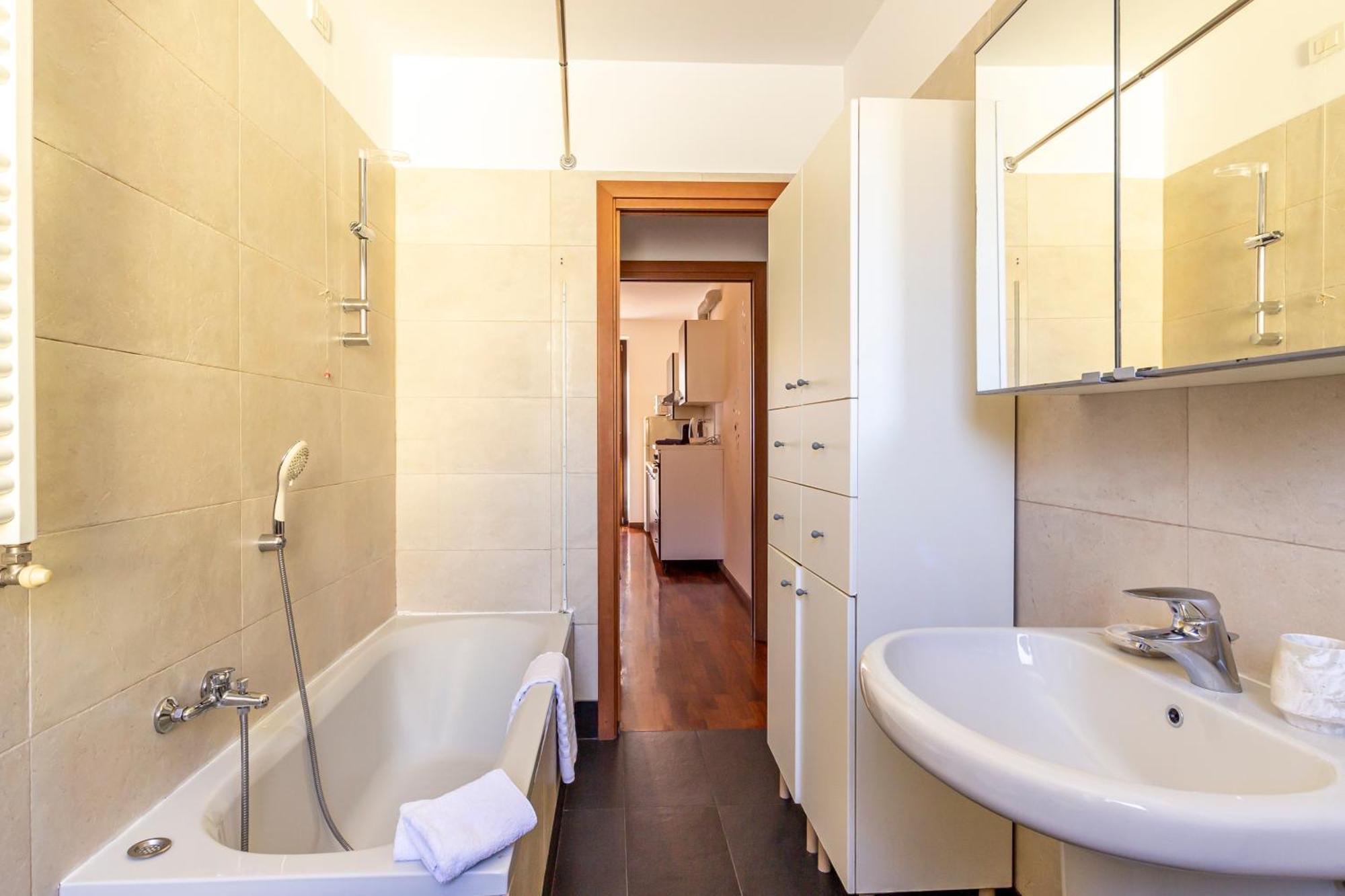Station & Center - Self Check-in & Remote Access Appartement Côme